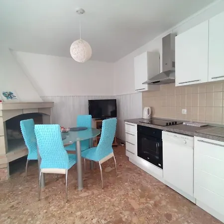 Laus Apartamento Zavalatica