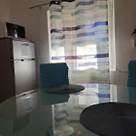 Laus Апартаменты
