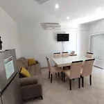 Апартаменты Laus