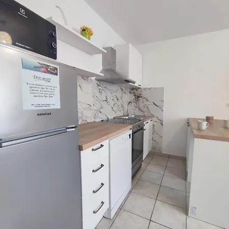 Apartment Laus