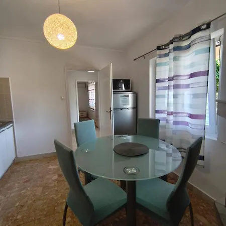 Apartment Laus *