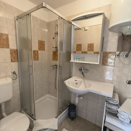 Laus Apartment Zavalatica